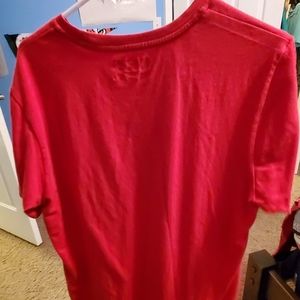 Red new balance t-shirt